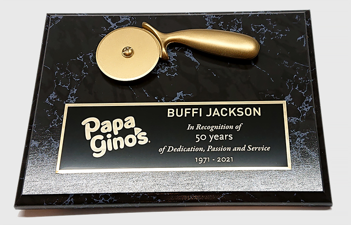9 in. x 12 in. Custom recognition plaque on imitation marble board with gold painted pizza cutter